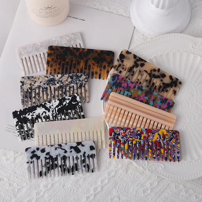 Library of acetate wide-tooth comb patterns