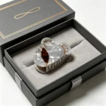 Sculptural Loop Claw Clip | Pearl & Tortoiseshell with Gold Line - 2